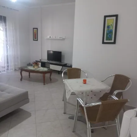 Green View At Mali I Robit Apartment *